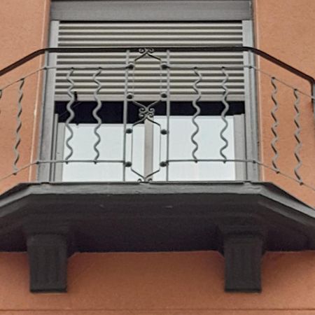 Habitaciones Familiares Con Bano Privado Lf - Sin Ascensor Сарагоса Екстериор снимка